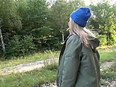 Public agent lost dog leads to hot outdoors sex