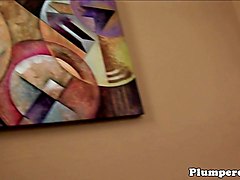Ebony ssbbw sucks on huge black dong